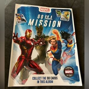 Marvel Card Complete Set of 90 cards + book + an extra 306 cards of duplicates